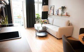 Apartament na Łazarzu 12A